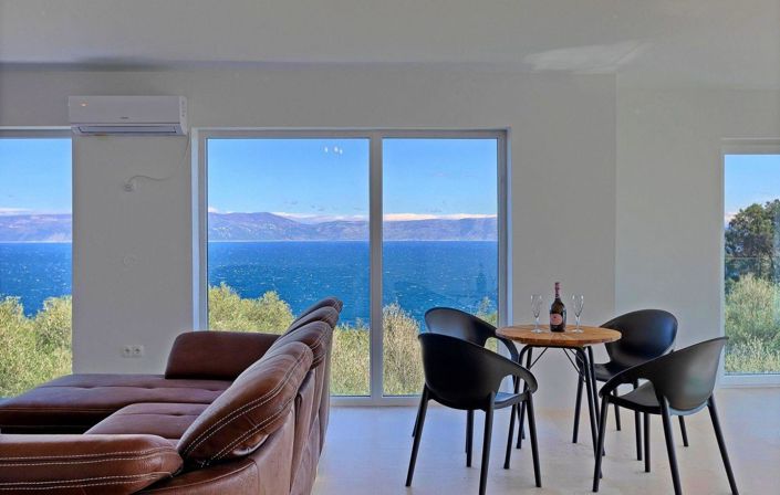 Image No.14-4 Bed Property for sale