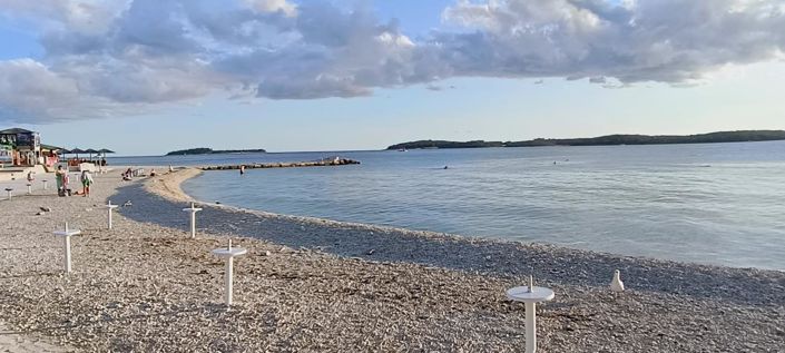 Image No.3-3 Bed Property for sale