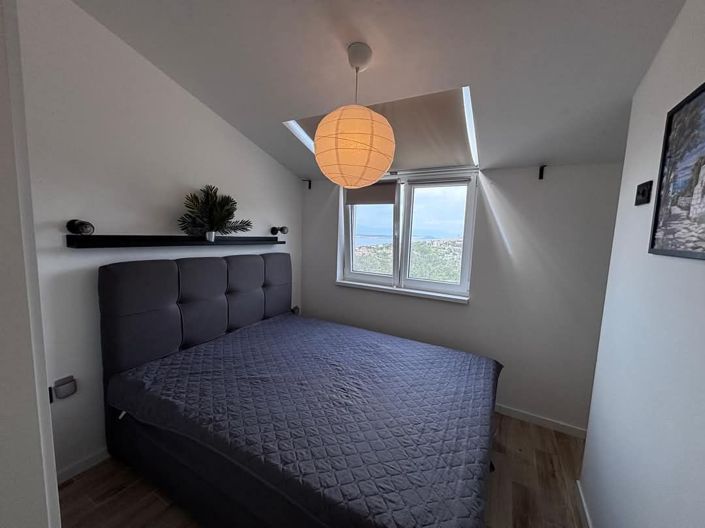 Image No.7-4 Bed Property for sale