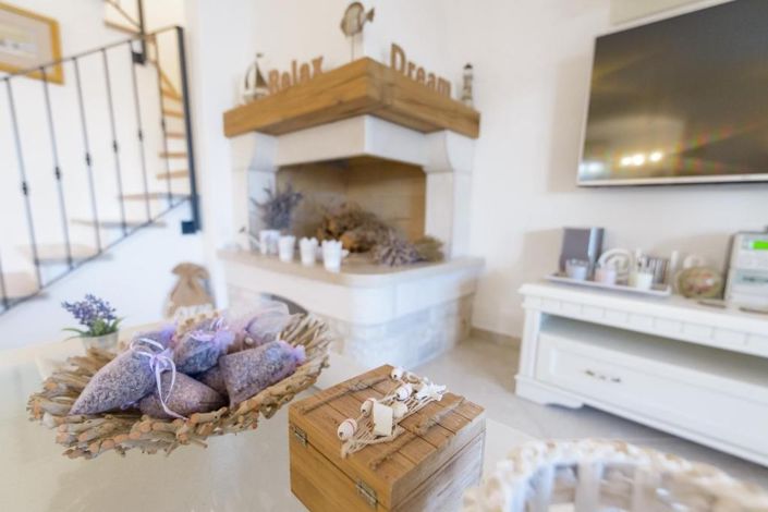 Image No.11-3 Bed Property for sale