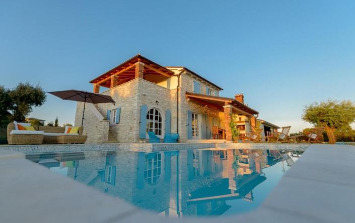 Image No.2-Propriété de 3 chambres à vendre à Sveti Lovrec