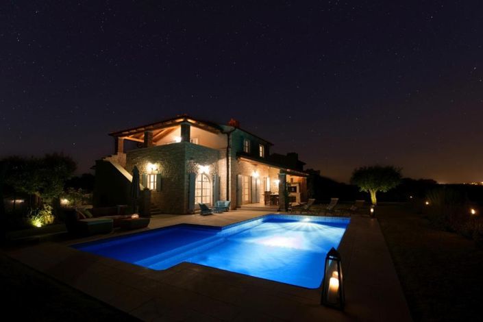 Image No.9-3 Bed Property for sale