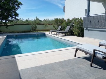 146991-559711