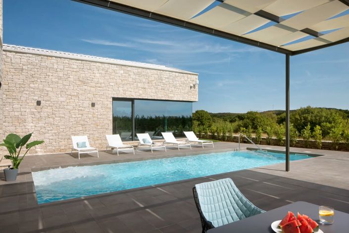 Image No.5-4 Bed Property for sale