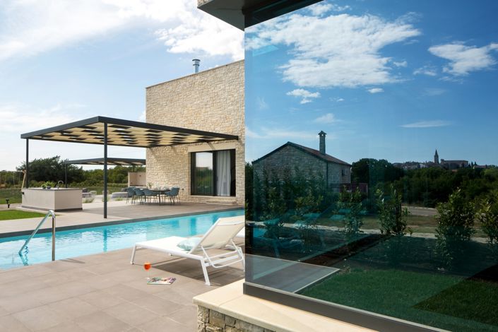 Image No.5-4 Bed Property for sale