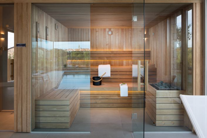 Image No.7-4 Bed Property for sale