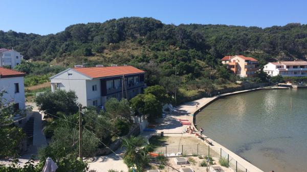 Image No.13-11 Bed Property for sale