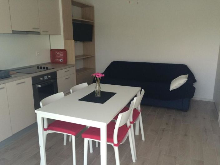 Image No.18-11 Bed Property for sale