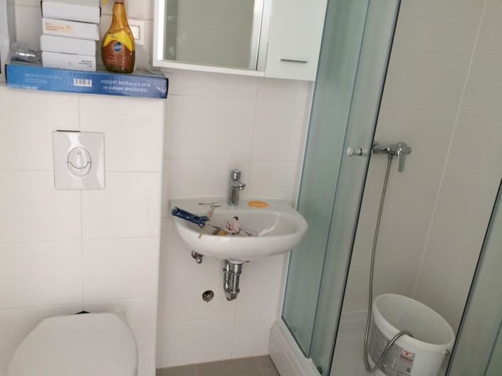 Image No.23-11 Bed Property for sale