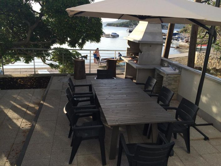 Image No.24-11 Bed Property for sale