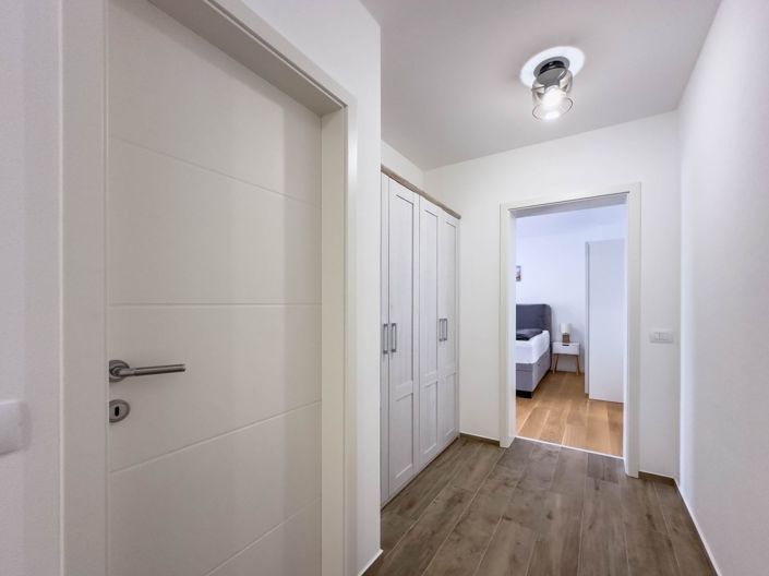 Image No.24-3 Bed Property for sale