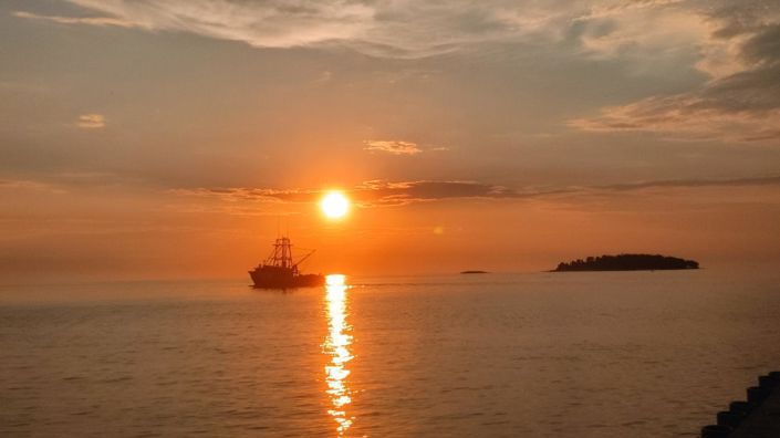 Image No.7-4 Bed Property for sale