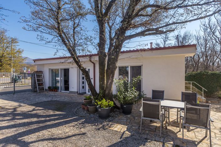 Image No.5-Propriété de 10 chambres à vendre à Croatie