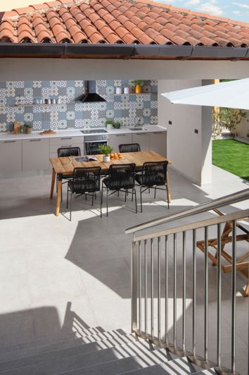 Image No.16-4 Bed Property for sale