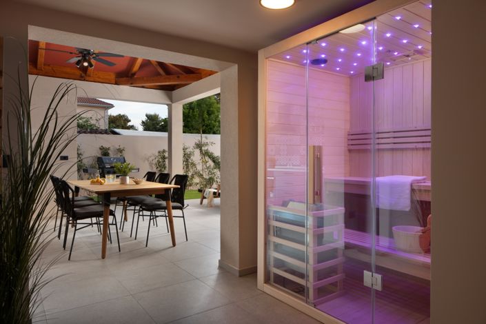 Image No.17-4 Bed Property for sale