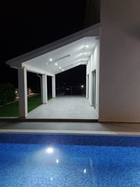 147534-561474