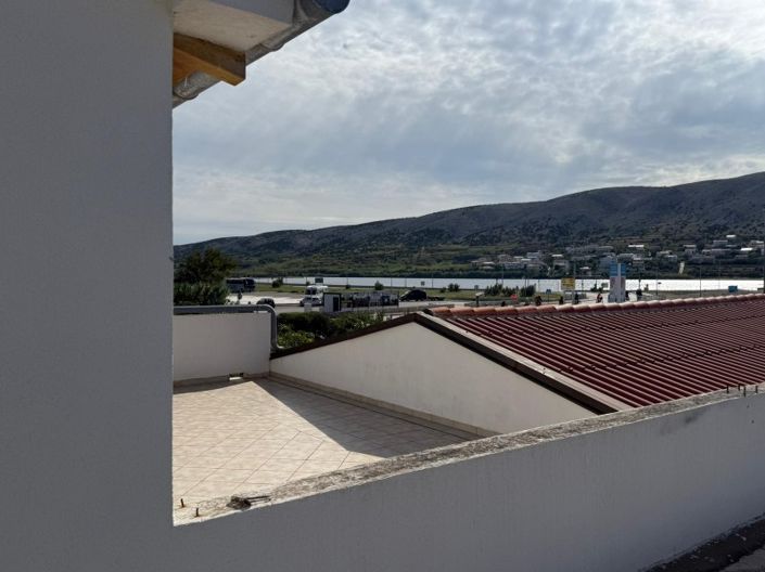 Image No.2-9 Bed Property for sale