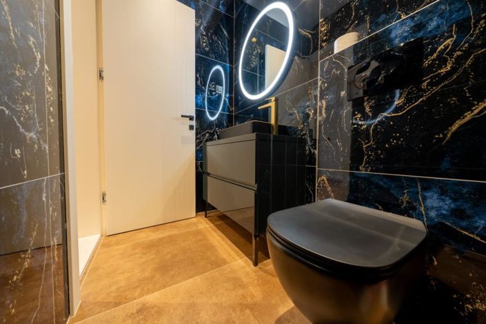 Image No.23-3 Bed Property for sale