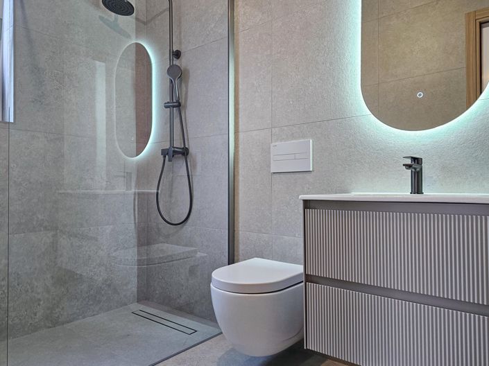 Image No.25-3 Bed Property for sale