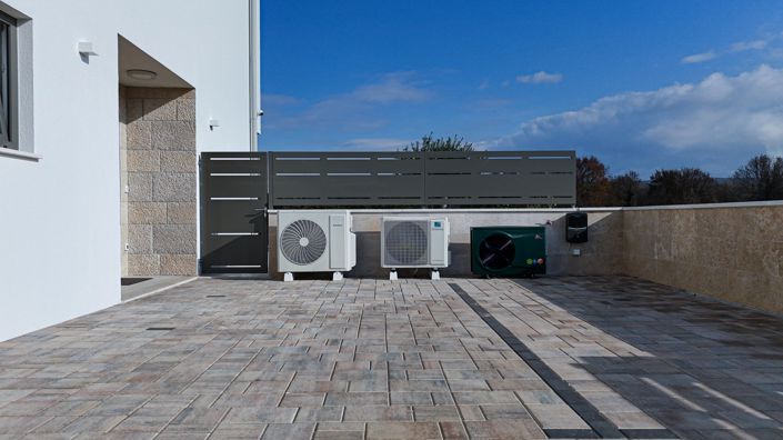 Image No.5-3 Bed Property for sale