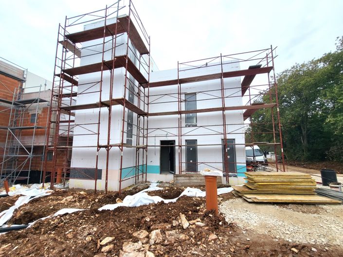 Image No.4-3 Bed Property for sale