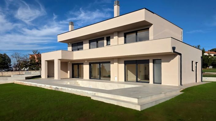 Image No.2-4 Bed Property for sale