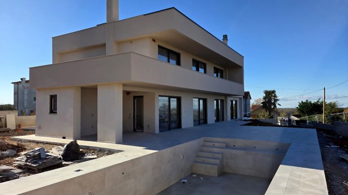 Image No.2-Propriété de 4 chambres à vendre à Porec