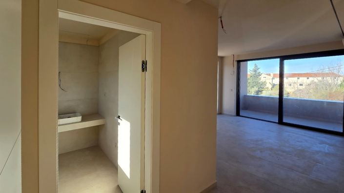 Image No.7-Propriété de 4 chambres à vendre à Porec