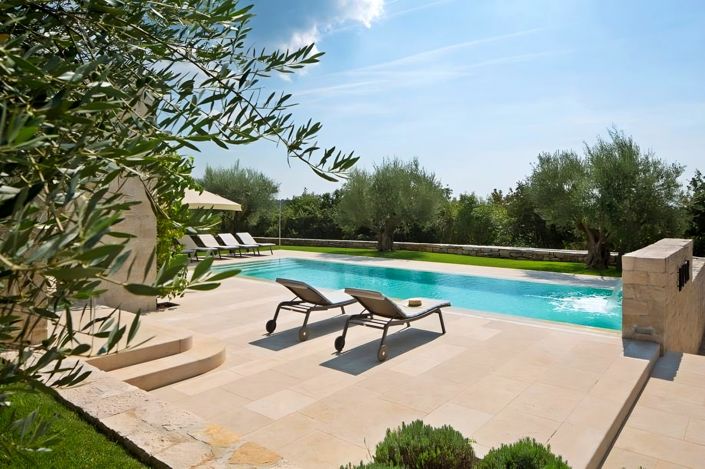 Image No.2-4 Bed Property for sale