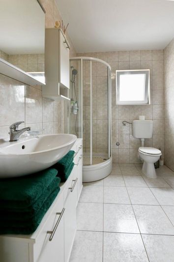 Image No.20-4 Bed Property for sale