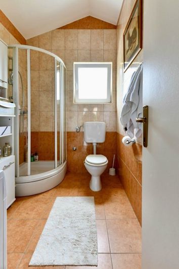 Image No.24-4 Bed Property for sale