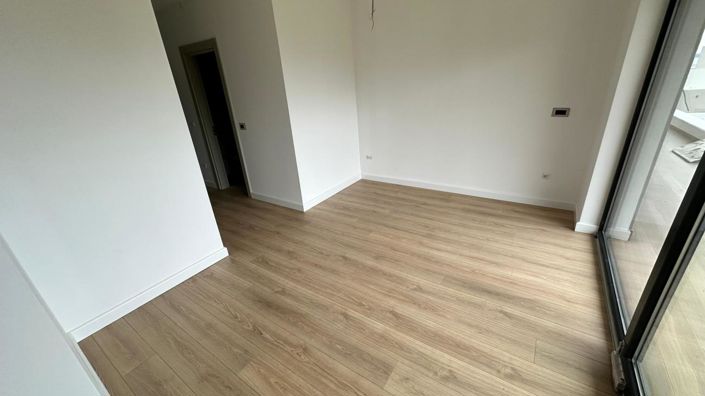 Image No.9-Propriété de 4 chambres à vendre à Kaštel Sucurac