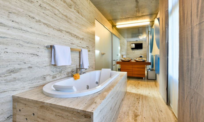 Image No.11-3 Bed Property for sale