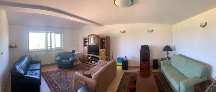 Image No.21-4 Bed Property for sale