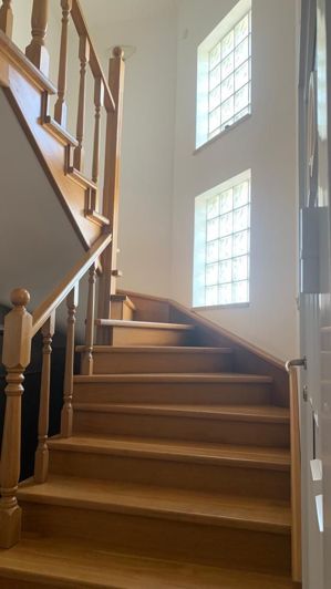 Image No.22-4 Bed Property for sale