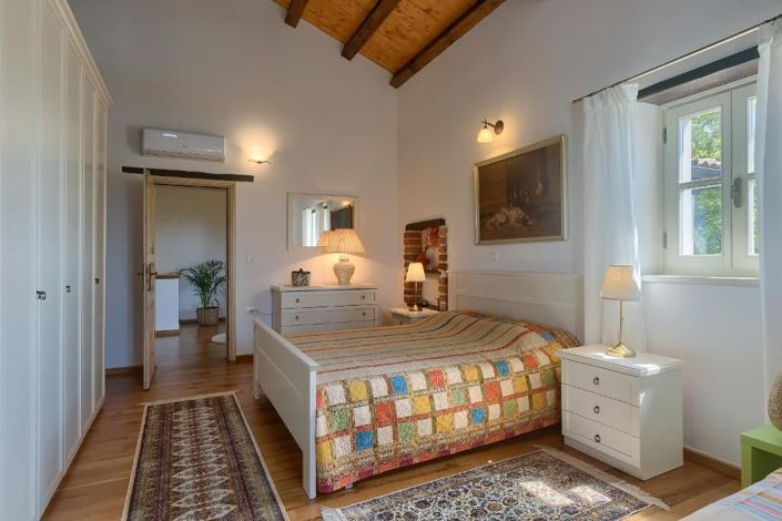 Image No.25-3 Bed Property for sale