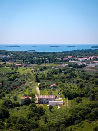 Image No.3-4 Bed Property for sale