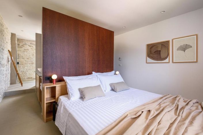 Image No.5-4 Bed Property for sale