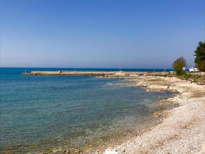 Image No.15-4 Bed Property for sale