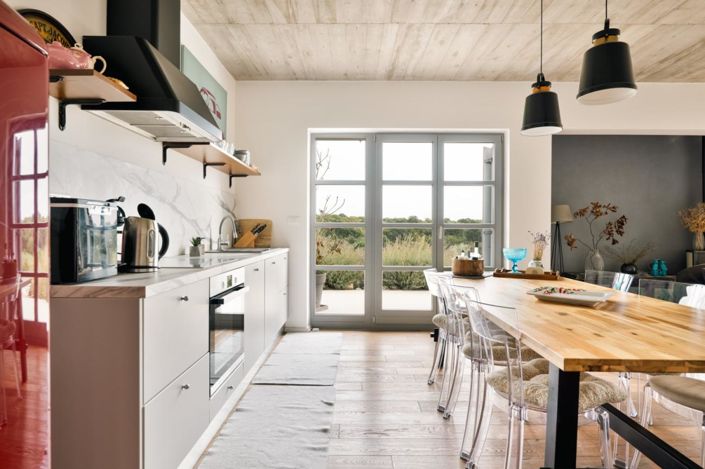 Image No.13-3 Bed Property for sale