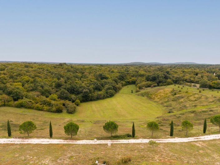 Image No.5-3 Bed Property for sale