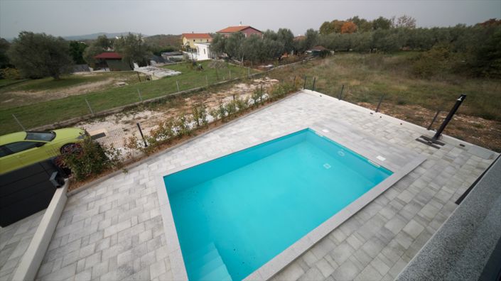 Image No.6-4 Bed Property for sale