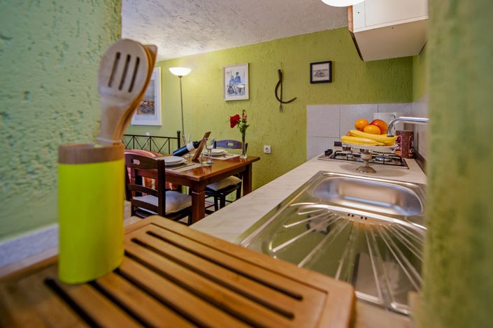 Image No.13-7 Bed Property for sale