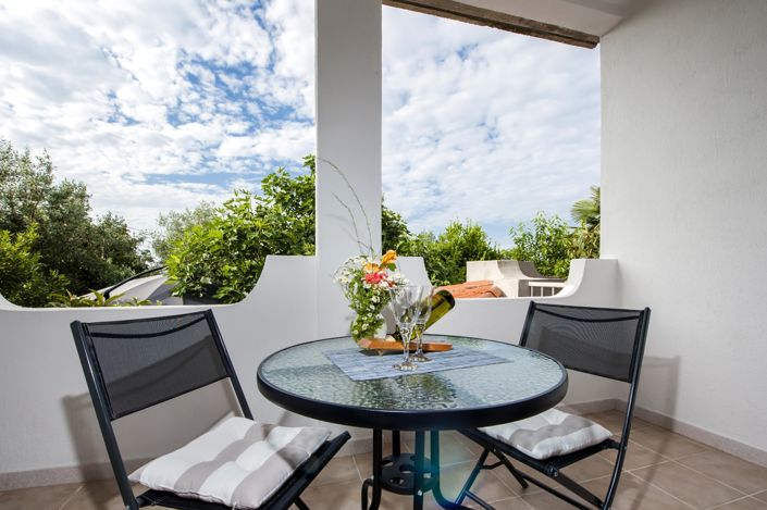 Image No.9-7 Bed Property for sale