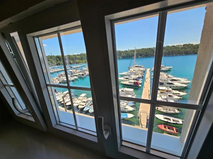 Image No.7-23 Bed Property for sale