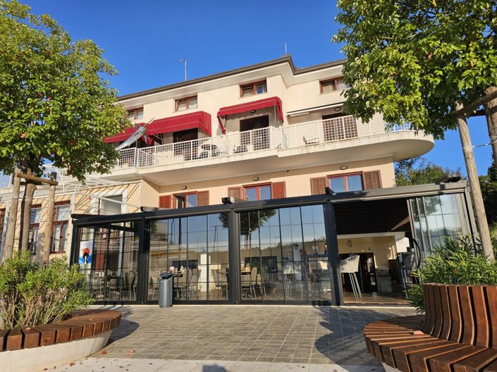 Image No.2-Propriété de 8 chambres à vendre à Omišalj