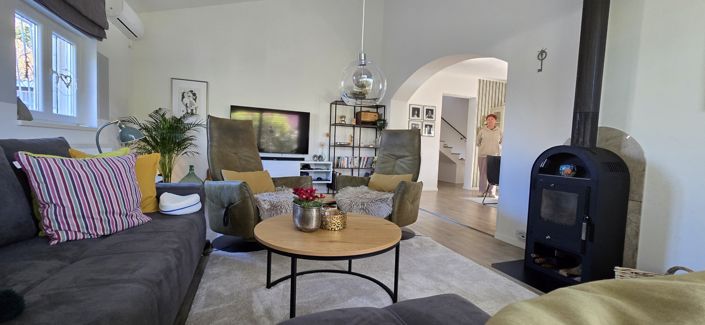 Image No.18-4 Bed Property for sale