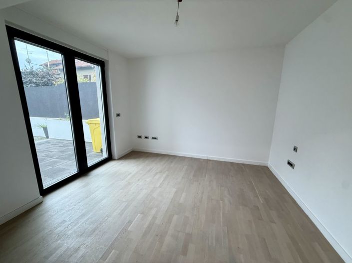 Image No.8-Propriété de 4 chambres à vendre à Croatie