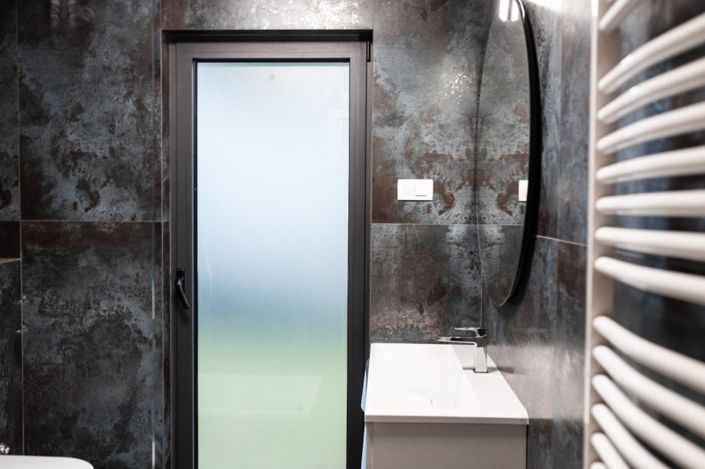 Image No.20-3 Bed Property for sale