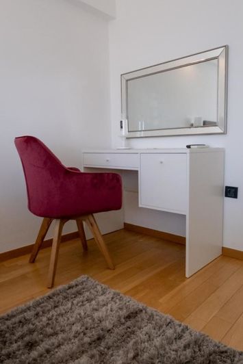 Image No.21-4 Bed Property for sale